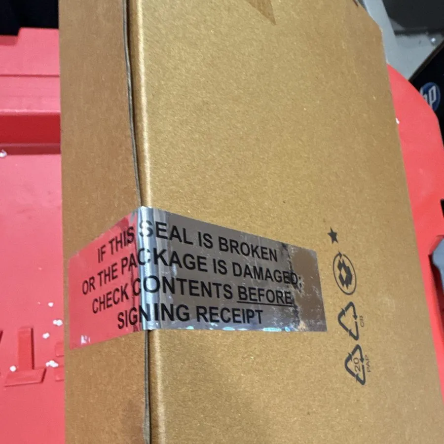 Блок розеток PDU APC AP9562 1U 15A 120V 12-Outlet Rackmount Power Distribution U