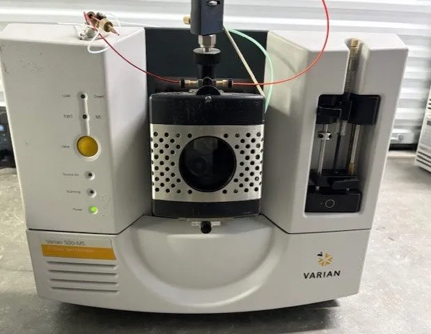 Спектрометр Varian 500-MS LC Ion Trap IT Mass Spectrometer Agilent