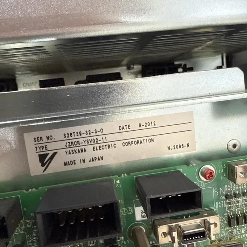 Сервопривод Yaskawa JZRCR-YSV02-11 SRDA-MH6 Servopack SRDA-C0A12A01A-E Converter