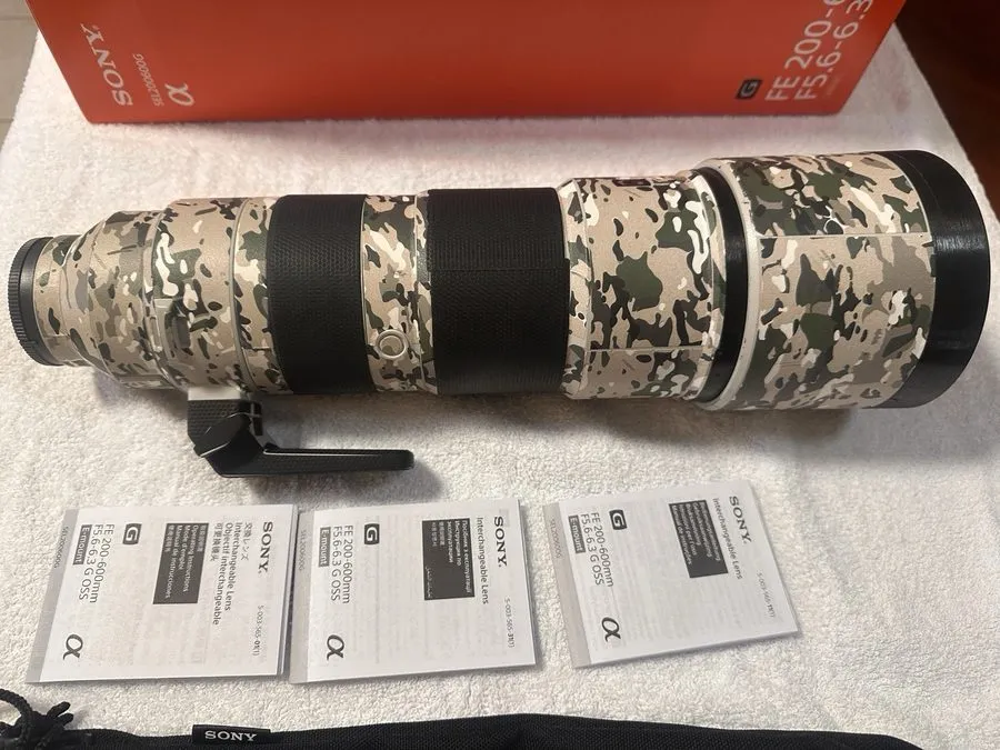 Объектив Sony 200-600 mm f5.6/6.3 G Master Lens. Condition — фото лота 1