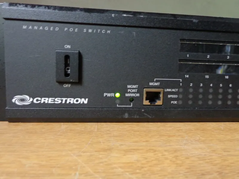 AV-оборудование Crestron CEN-SWPOE-24 24-Port Managed PoE Switch