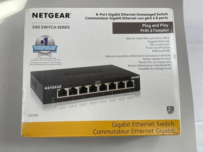 Коммутатор NETGEAR GS308v3 Black 8-Port Gigabit Ethernet Unmanaged Switch