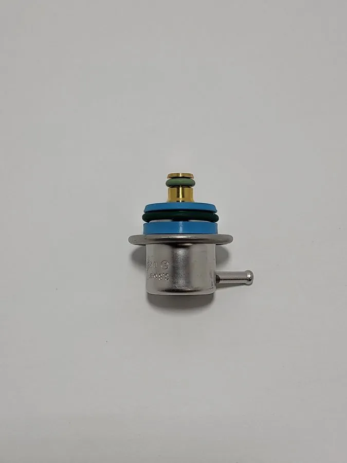 Трубопроводная арматура Mercedes FUEL INJECTION PRESSURE REGULATOR BOSCH 0280160