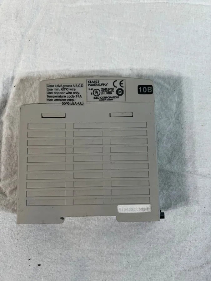 Блок питания Idec PS5R-SB12 Power Supply 100-240VAC 0.45A 12VDC 1.2A Din Rail Mo