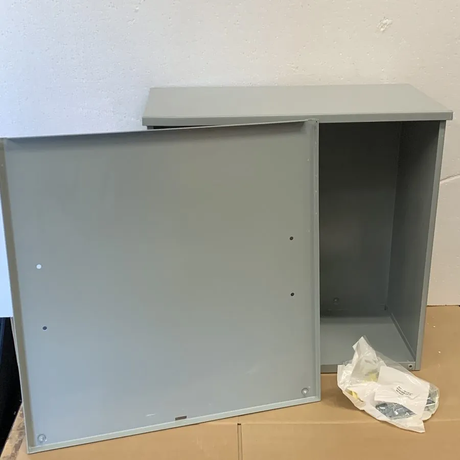 Монтажный шкаф Hoffman A24R2412NK Type 3R Enclosure Junction Box 24" x 24" x 8" 