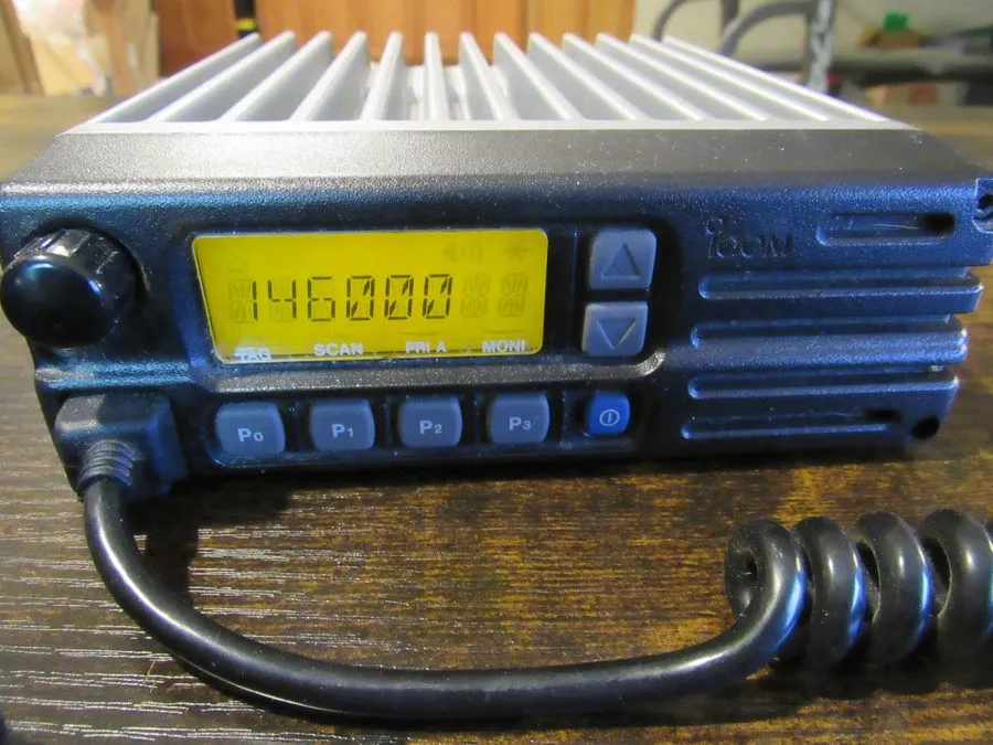 Радиостанция Icom IC-F1020-2 VHF/2-Meter/144MHz Radio Transciever