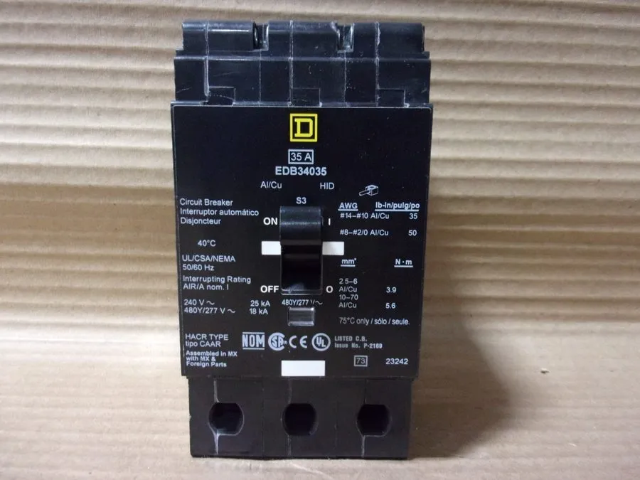 Автоматический выключатель SQUARE D EDB34035 EDB 3 POLE 35AMP 480v CIRCUIT BREAK