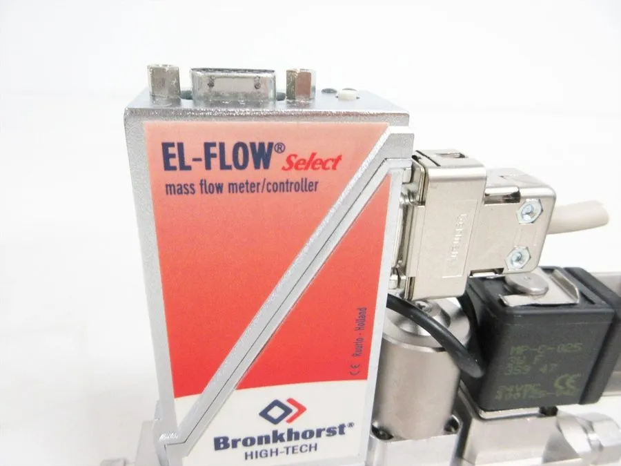 Контроллер BRONKHORST F-201CS-5K0-PAD-39-V THERMAL MASS FLOW CONTROLLER MFC VALV