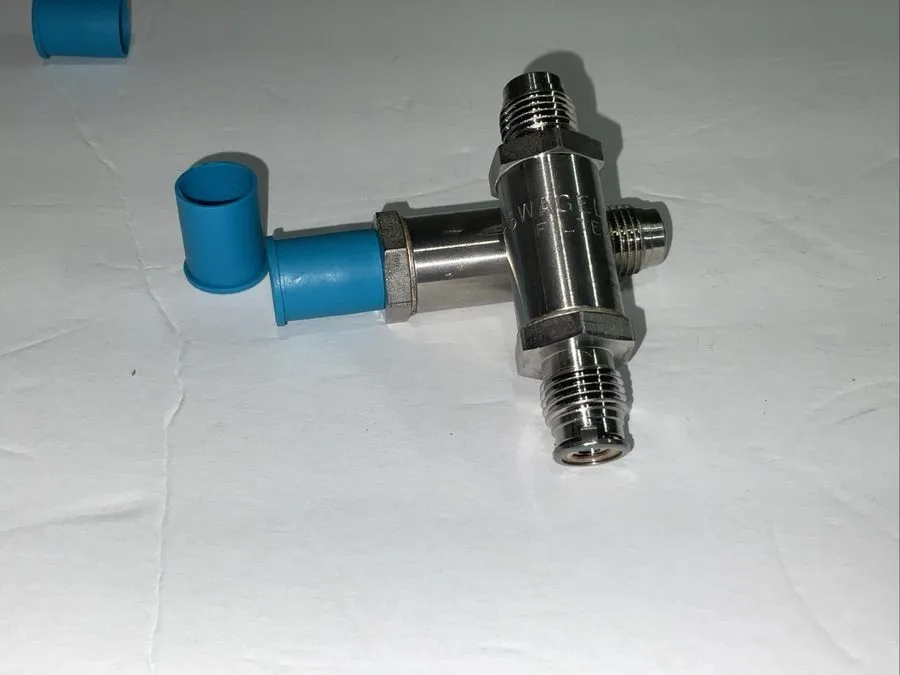 Фитинг Swagelok SS-4F-VCR-05 Face Seal Fitting VCR Metal Gasket 0.5 Micr.Pore Si — фото лота 2