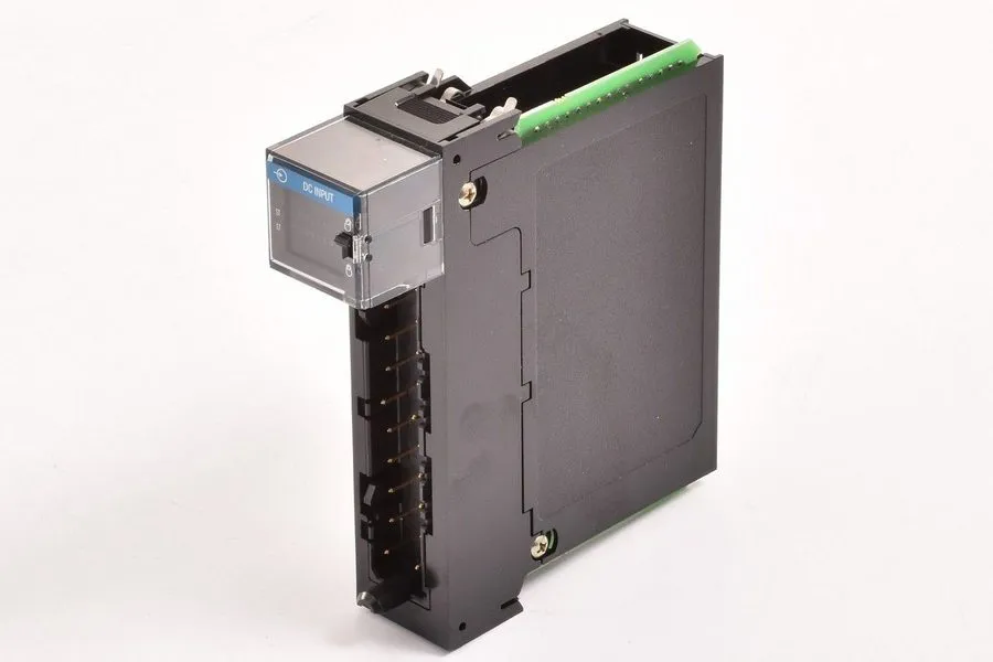 Модуль ввода-вывода ALLEN BRADLEY 1756-IB16 10-31 VDC INPUT