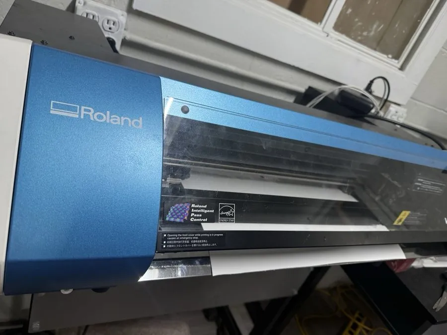 Принтер Roland VersaSTUDIO BN-20A 20" Desktop Eco-Solvent Printer Cutter With In