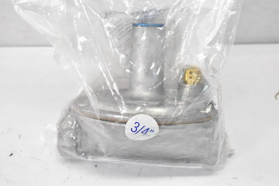 Трубопроводная арматура Maxitrol 325-5L-66-NG01 Gas Pressure Regulator, 2 PSUG C
