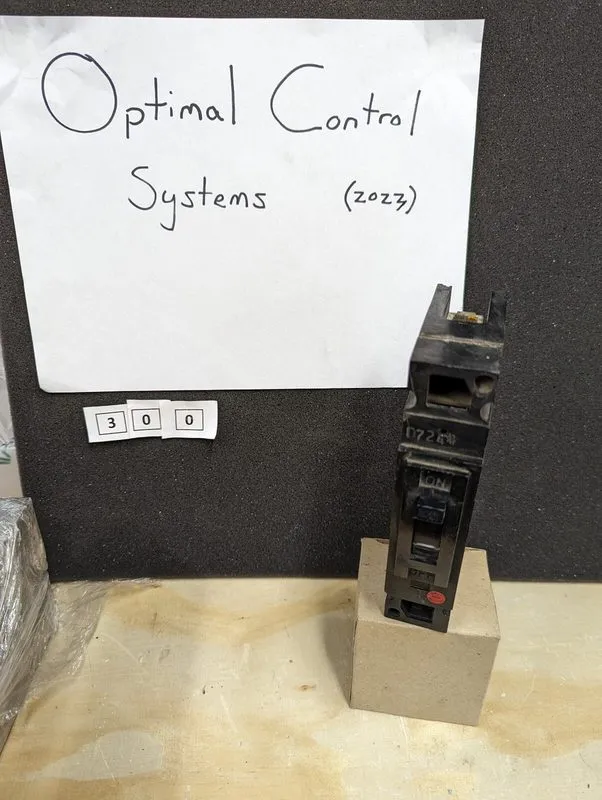 Автоматический выключатель GE Enclosed Circuit Breaker TED134040 40A 480V 3P 3R 