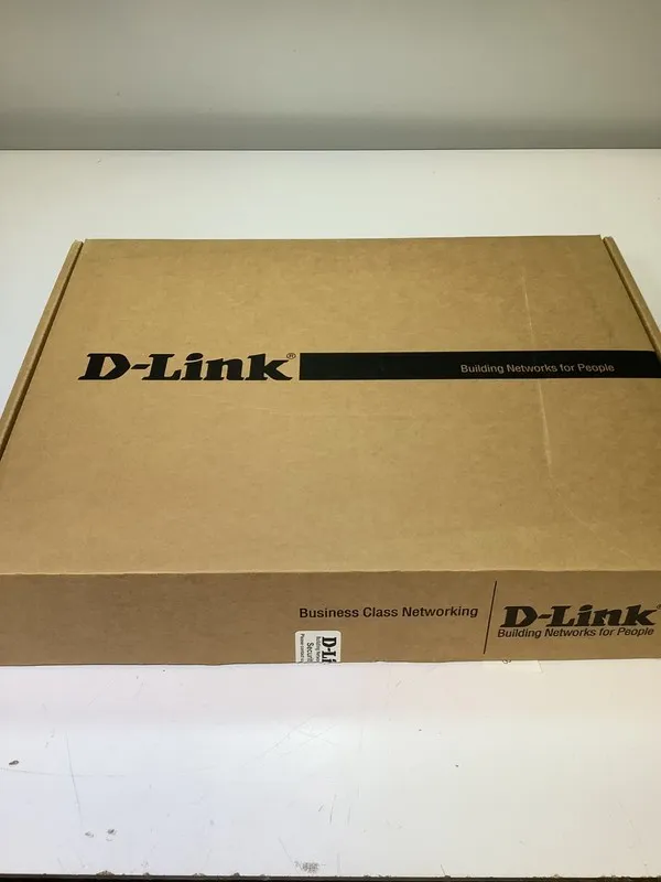 Коммутатор D-Link DGS-3130-30S 30-Port Stackable Managed Gigabit Switch — фото лота 2