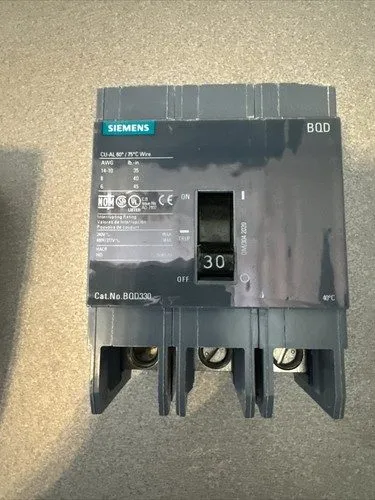 Автоматический выключатель SIEMENS BQD330BP CIRCUIT BREAKER 30A 480V 3P