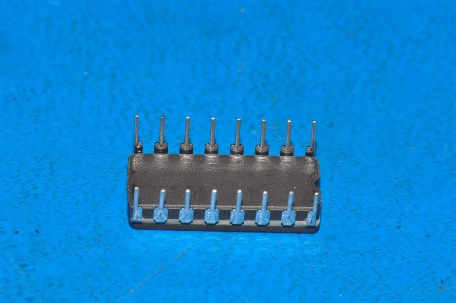 Микросхема 5962-7802006QEA TEXAS INSTRUMENTS IC MIL-Spec