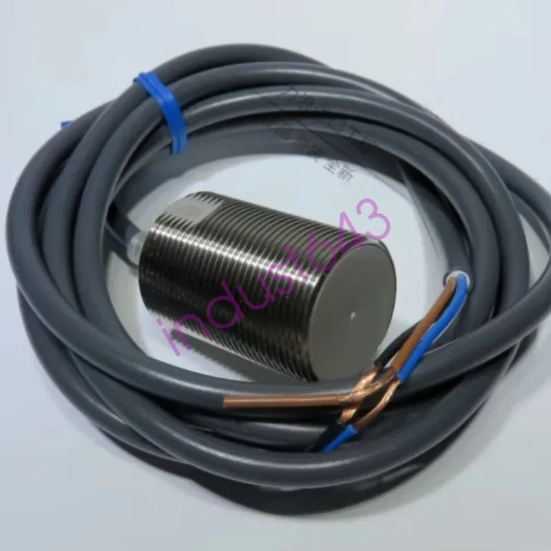 Датчик приближения E2E-X10F1-Z