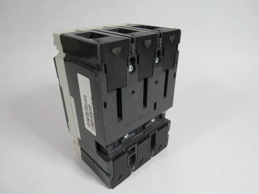Автоматический выключатель Siemens 3VL1705-1DA33-0AA0 VL160X 3 Pole Circuit Brea