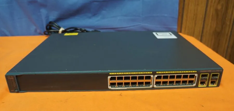 Коммутатор Cisco Catalyst 3750 PoE-24 24-Port Network Switch Rackmount SFP Ports