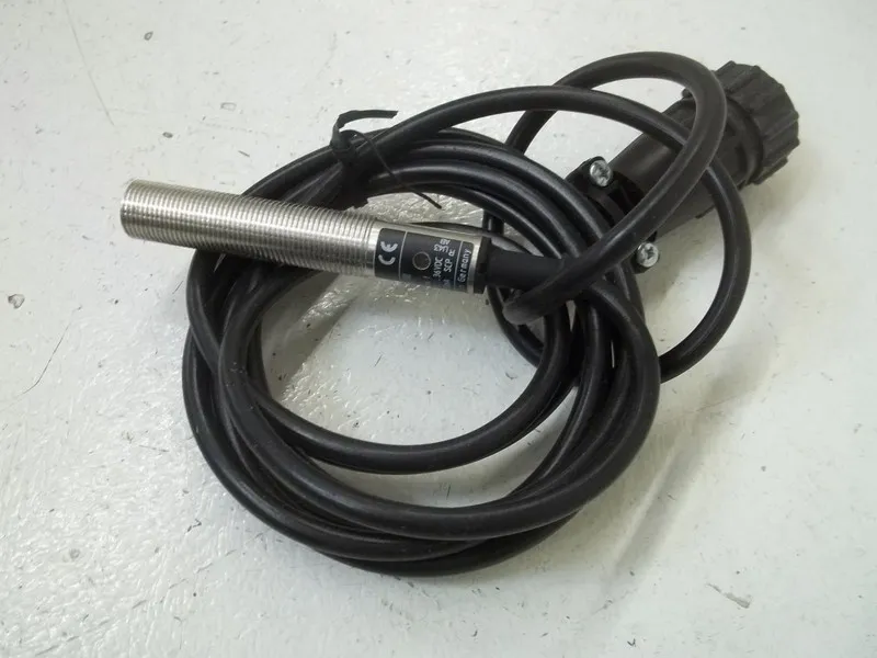 Датчик приближения IFM EFECTOR IF5860 INDUCTIVE PROXIMITY SENSOR