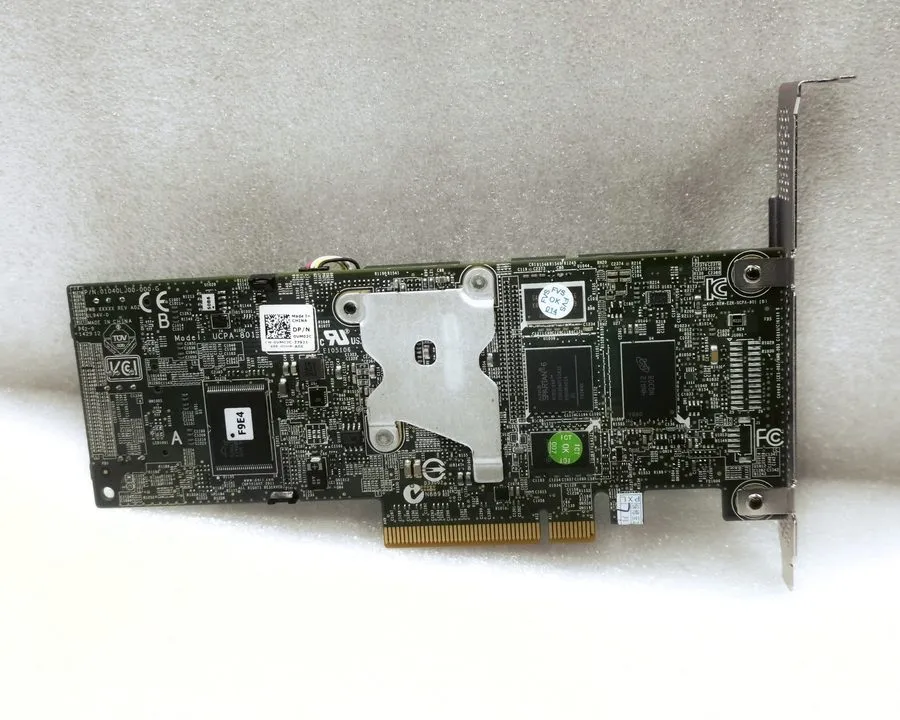 Контроллер VM02C Dell PERC H710 512MB 8-Port SAS PCI-E 2.0 x8 6Gbps RAID Control