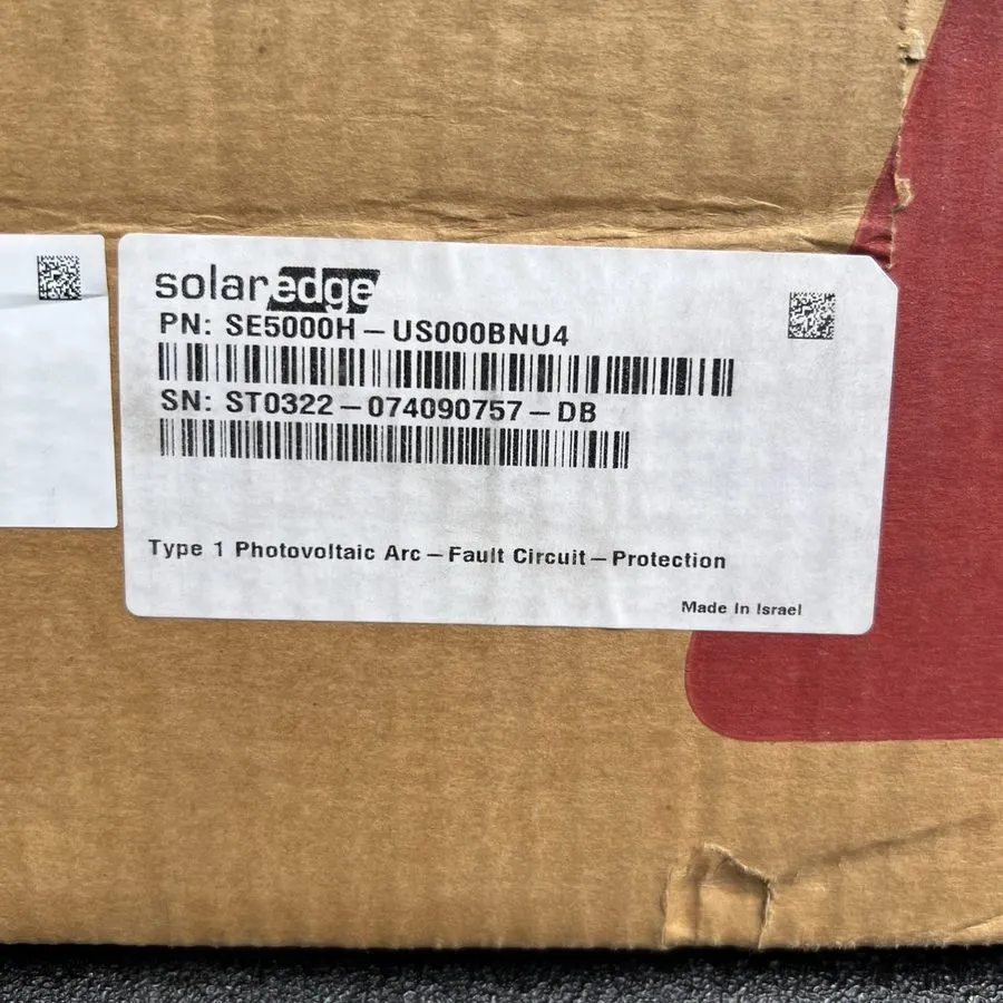 Инвертор SolarEdge Inverter SE5000H-US000BNU4 Single Phase Inverter opened box