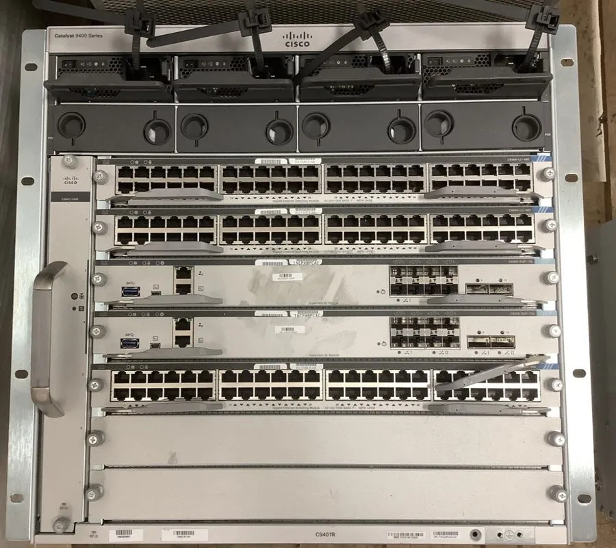 Коммутатор Cisco Catalyst C9407R 2x C9400-SUP-1XL 3x C9400-LC-48U Switch L-OD