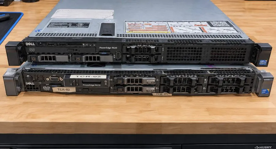 Сервер Dell PowerEdge R410 1U Intel Xeon X5650 2.67GHz 16GB ECC DDR3 RAM NO HDD