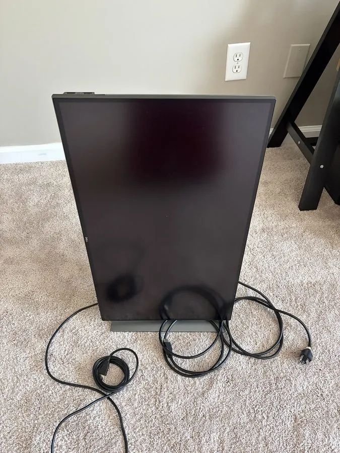 Монитор Dell UltraSharp U2518D 25-inch HDR IPS LED Widescreen Monitor — фото лота 3