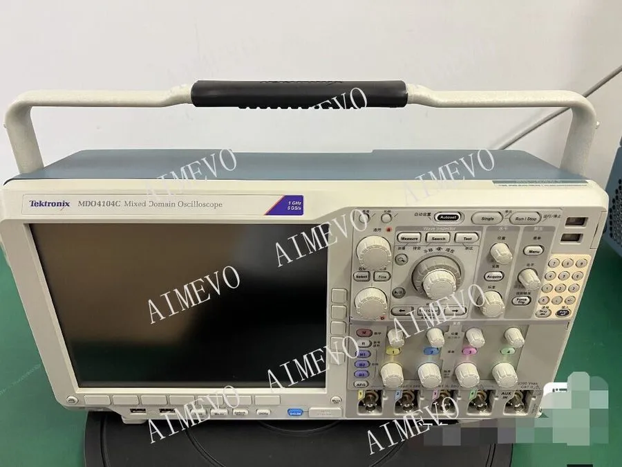 Осциллограф Tektronix MDO4104C 1GHz, 4Ch. 5GS/s Mixed Domain Oscilloscope