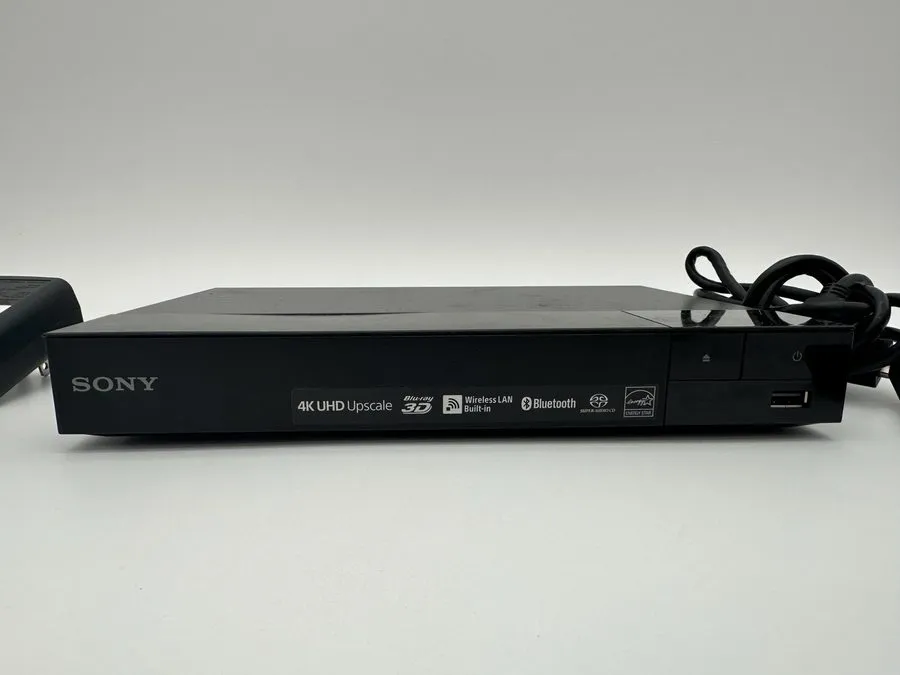 Коммутатор Sony BDP-S6700 4k Upscaling 3D Blu-ray/DVD Disc Player NO REMOTE/CORD