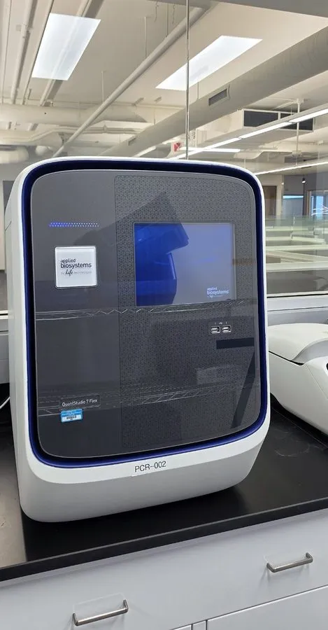 Амплификатор Applied Biosystems QuantStudio 7 Flex Real-Time PCR System 384-Well