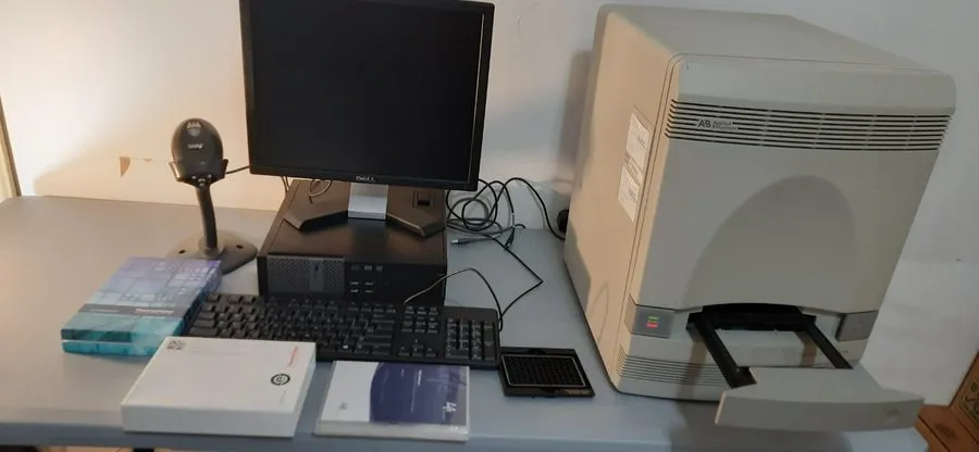 Амплификатор Applied Biosystems 7900HT Fast Real-Time PCR System Replaced Foot
