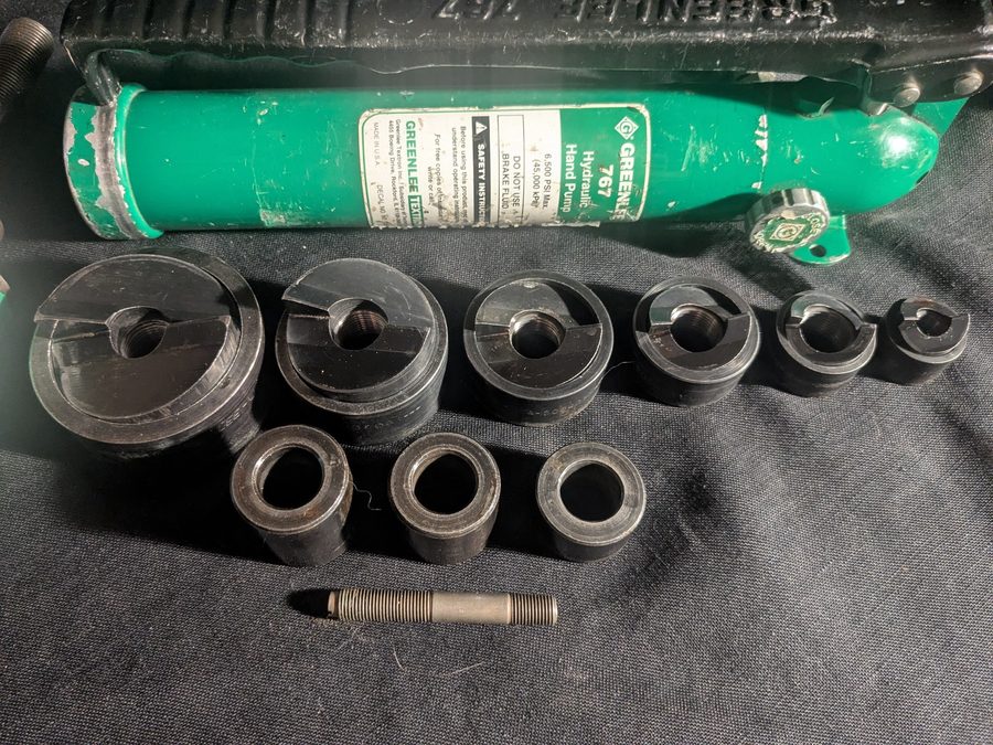 Электрооборудование Greenlee slugbuster knock out punch and hydraulic driver set
