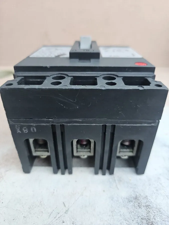 Автоматический выключатель TED134090 General Electric 90A 480V 3P Circuit Breake