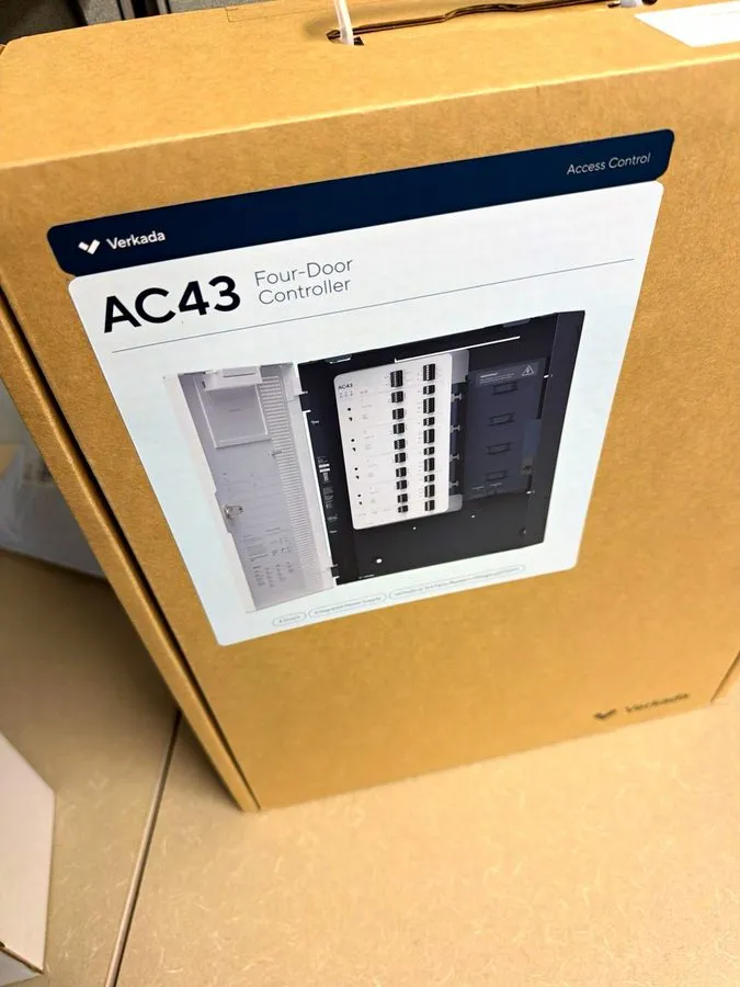 Считыватель RFID Verkada AC43-HW-NA Four-Door Access Control Controller RFID er — фото лота 1