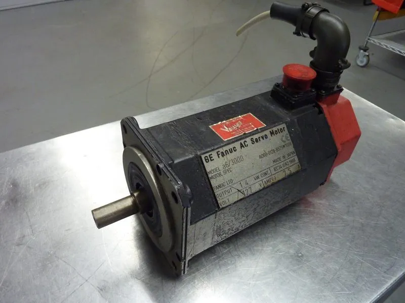 Серводвигатель Fanuc a6/3000 AC Servo Motor A06B-0128-B577#7076 1.4 kW, 114 V Mo
