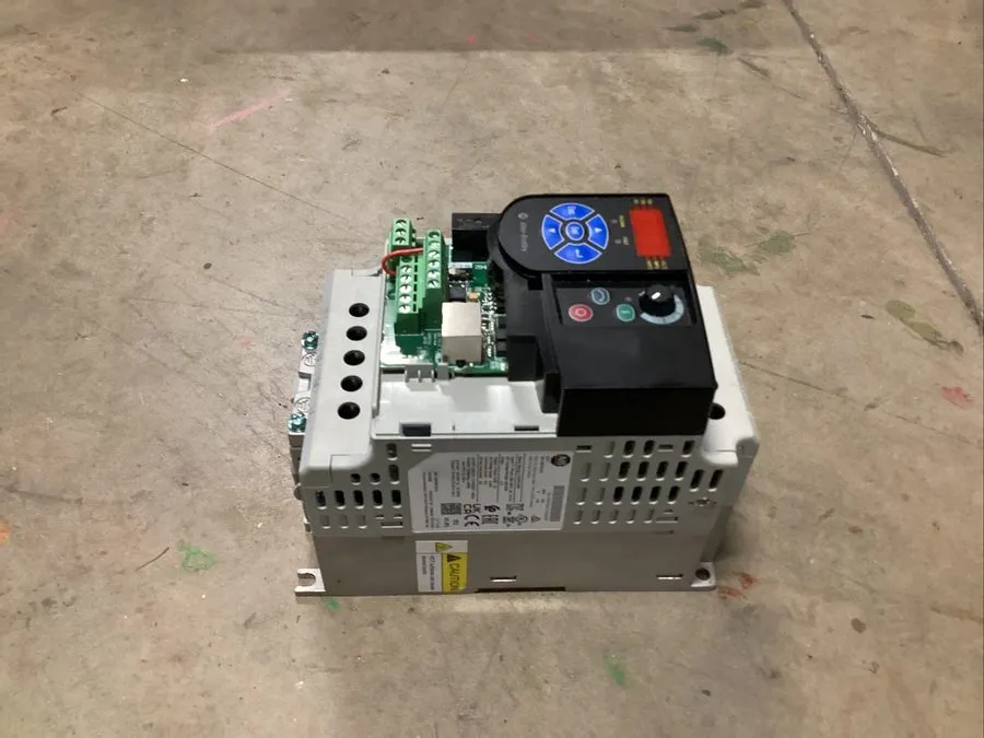 Частотный преобразователь Refurbish Allen Bradley PowerFlex4M AC Drive, Cat: 22F