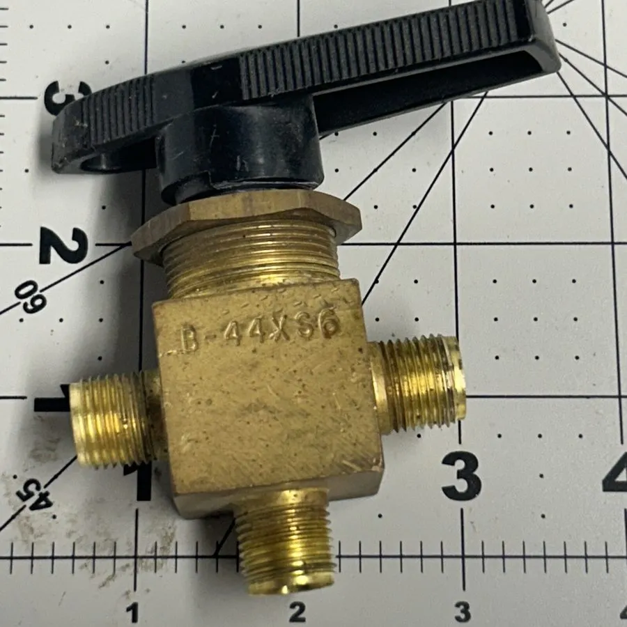 Клапан Brass swagelok valve B-44XS6 1/2 in tube OD — фото лота 3