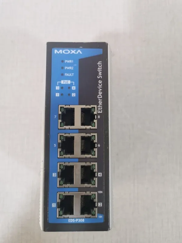 IIoT-устройство Moxa Model EDS-P308 8 Port Ethernet Switch