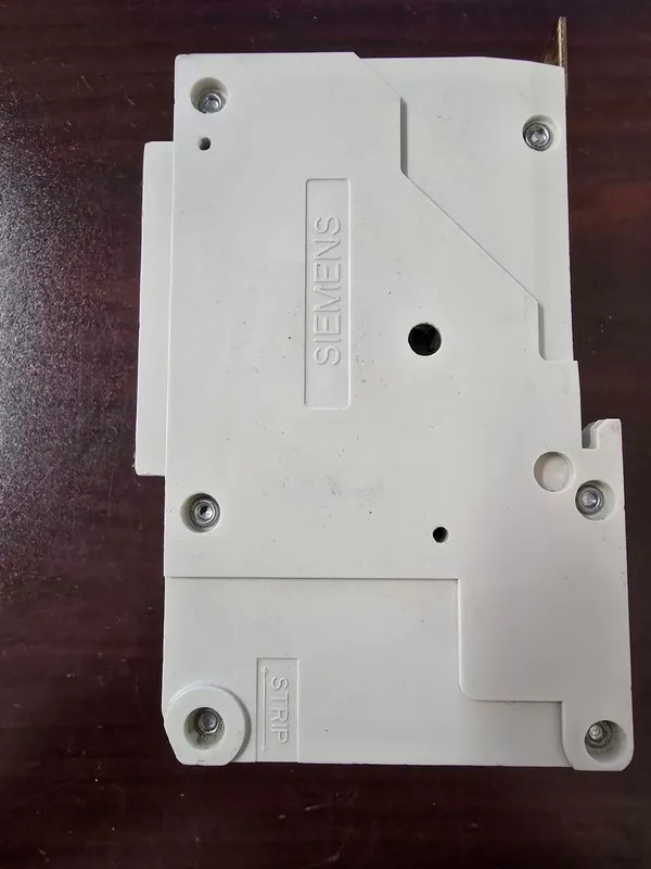 Автоматический выключатель Siemens LGB3B100B 3 Pole 480V Circuit Breaker Bolt-On