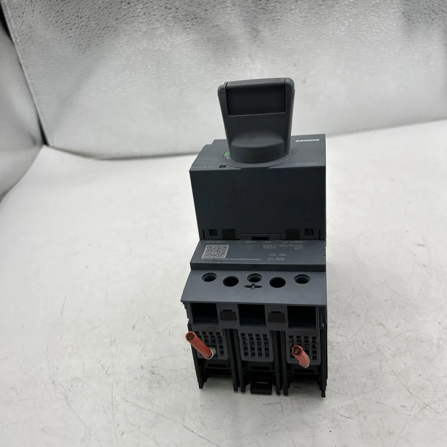 Автоматический выключатель Siemens 3VA5195-6ED31-0AA0 Circuit Breaker 15A w/ 3VA — фото лота 2