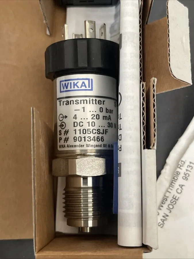 Датчик давления WIKA 9013466 Pressure Transmitter 1…0 BAR