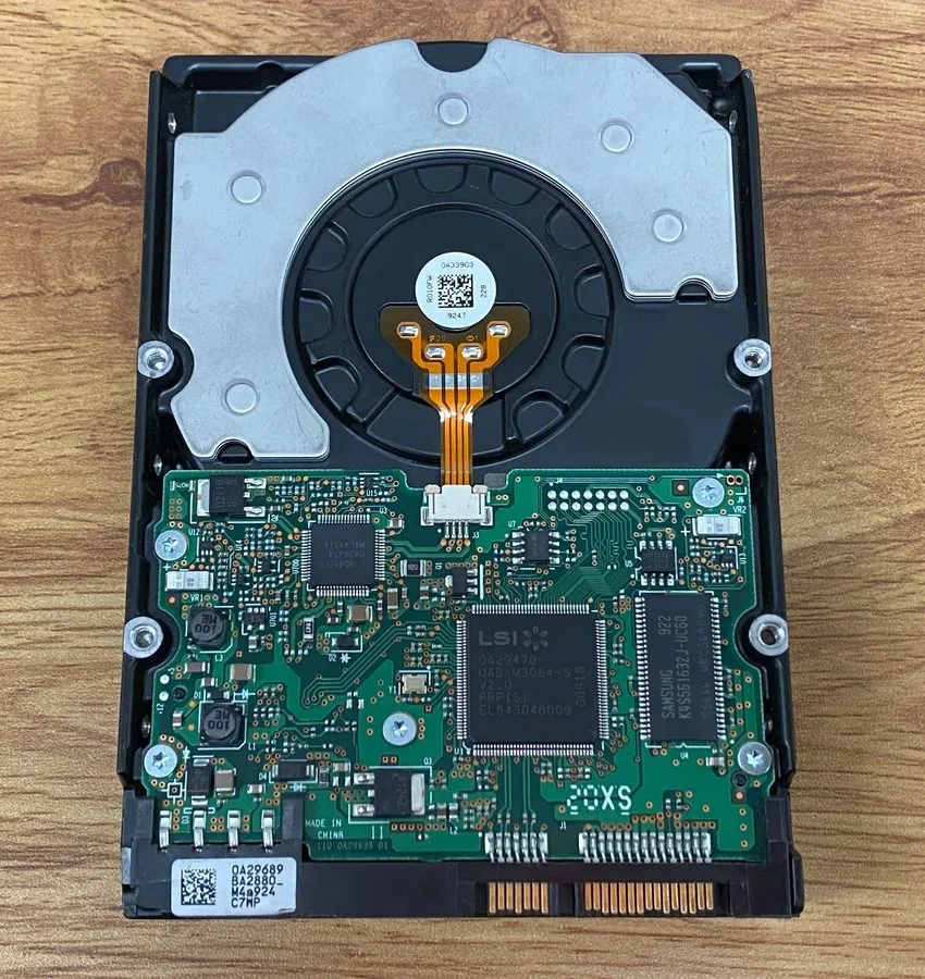 Жёсткий диск 1TB SATA Hitachi Ultrastar HUA721010KLA330 7200RPM 32MB HDD 3.5" Ha