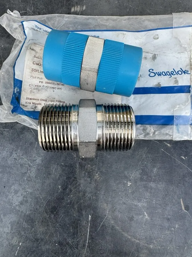 Фитинг Swagelok SS-16-HN Stainless Pipe Fitting Hex Nipple, 1 in Male NPT