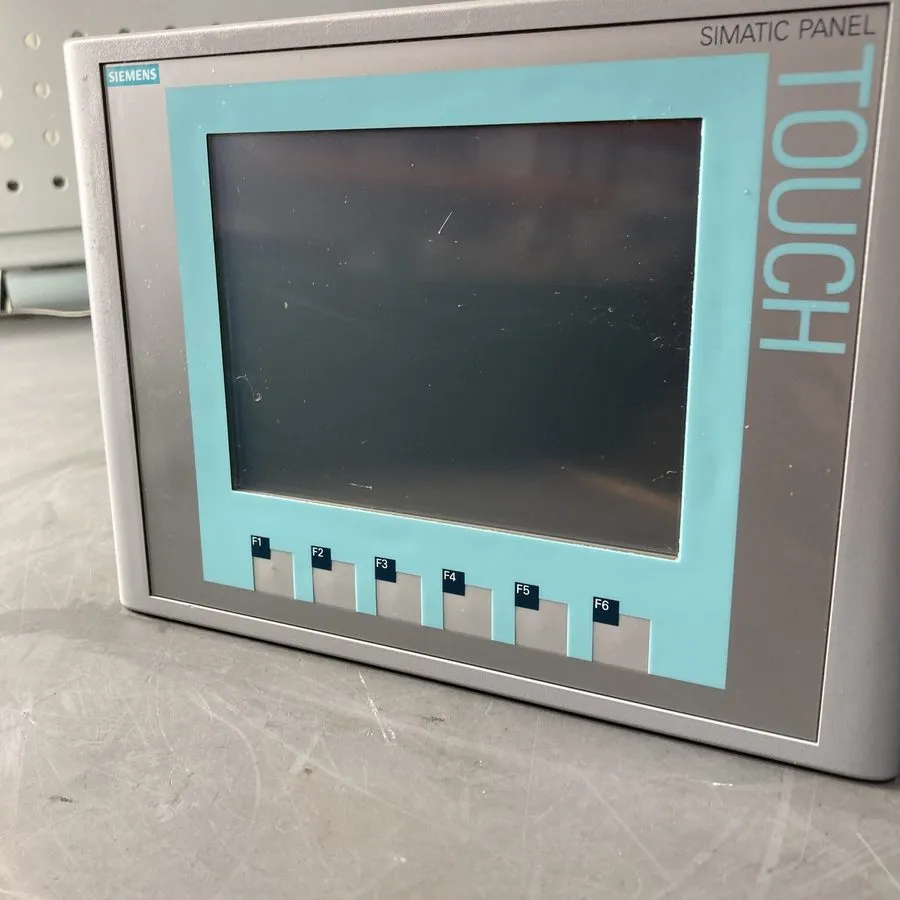 Панель оператора 6AV6647-0AD11-3AX0 SIEMENS SIMATIC HMI KTP600 BASIC PANEL