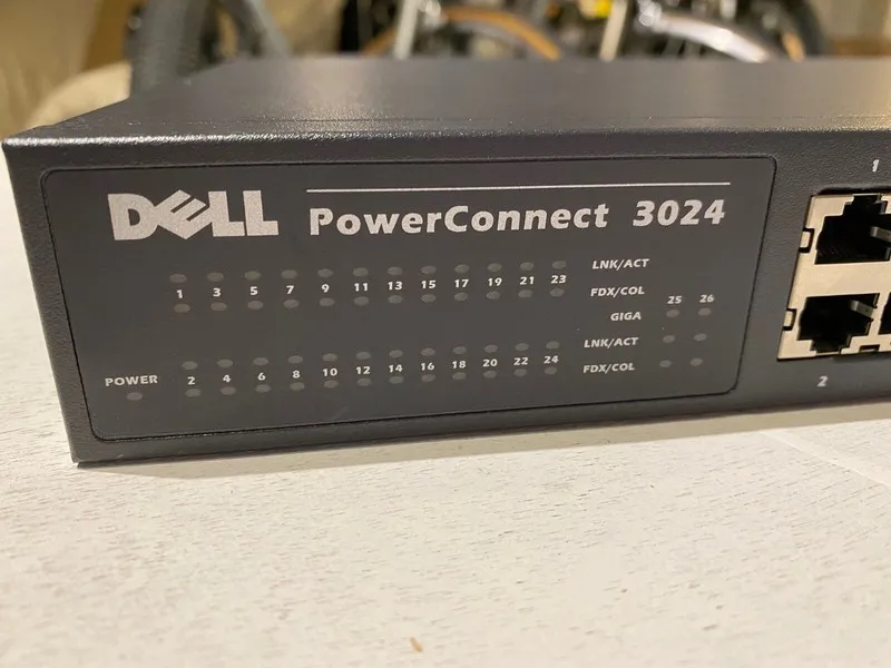 Коммутатор Dell PowerConnect 3024 Ethernet switch managed 24 ports