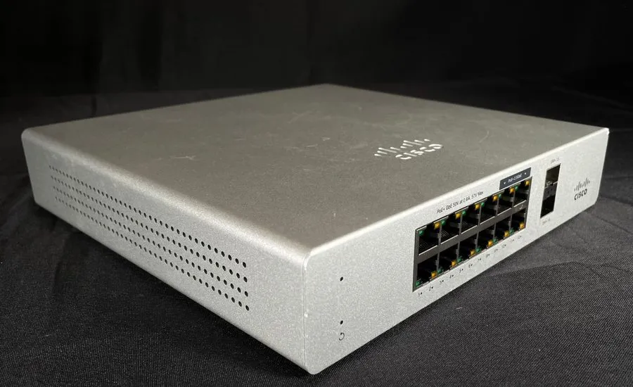 Коммутатор UNCLAIMED Cisco Meraki MS130-12X-HW Cloud Managed 12port Switch — фото лота 1