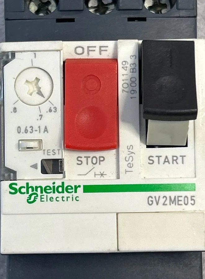 Автоматический выключатель Schneider Telemecanique GV2ME05 Motor Circuit Breaker