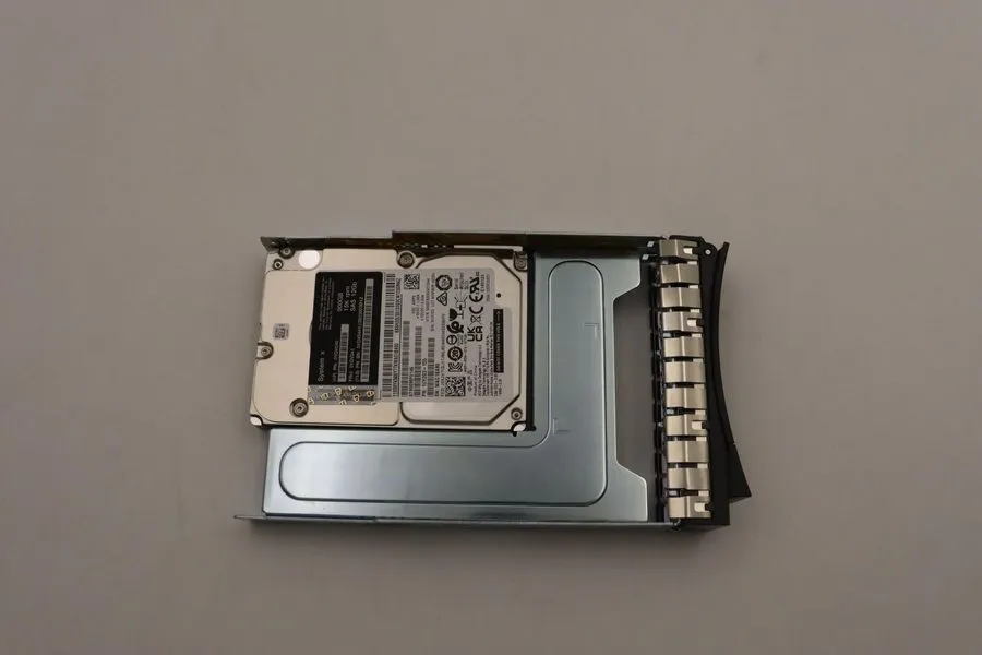 Сервер Lenovo 900GB 01GV040 01GV041 15K 3.5" SAS 12Gb/s System x 3650 M5 HDD Har